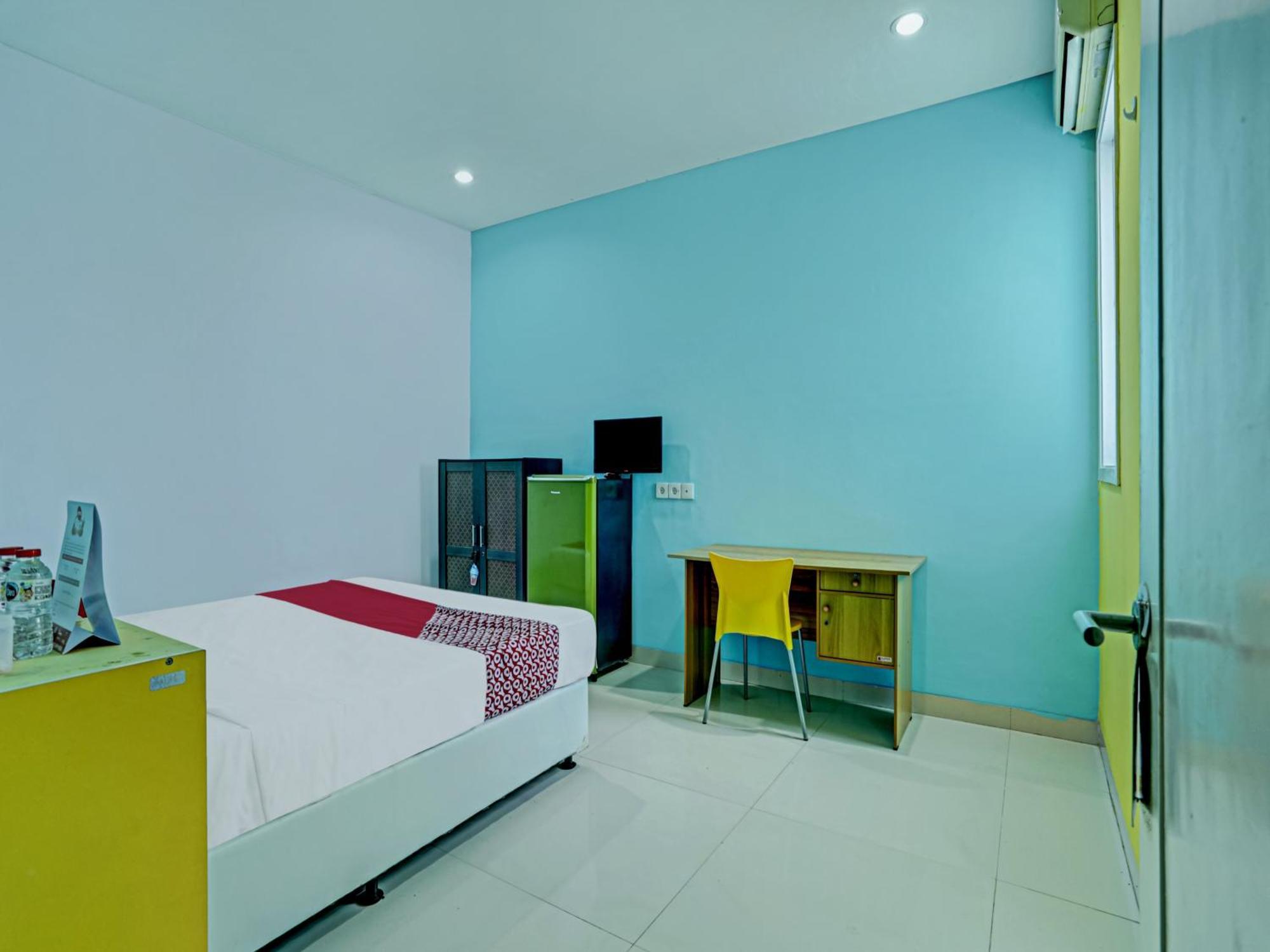 Oyo 3856 Tizta Suites Bali Sanur Extérieur photo