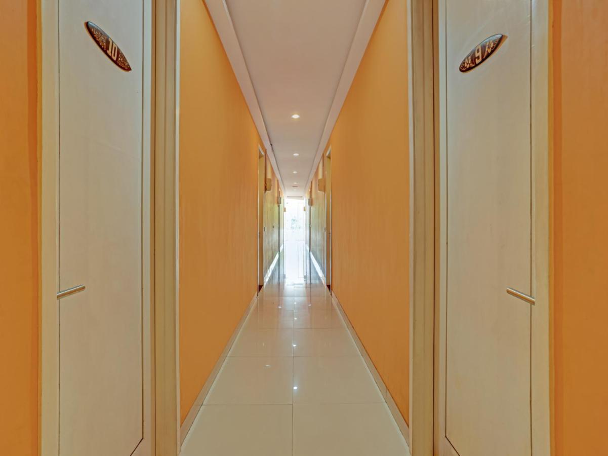Oyo 3856 Tizta Suites Bali Sanur Extérieur photo